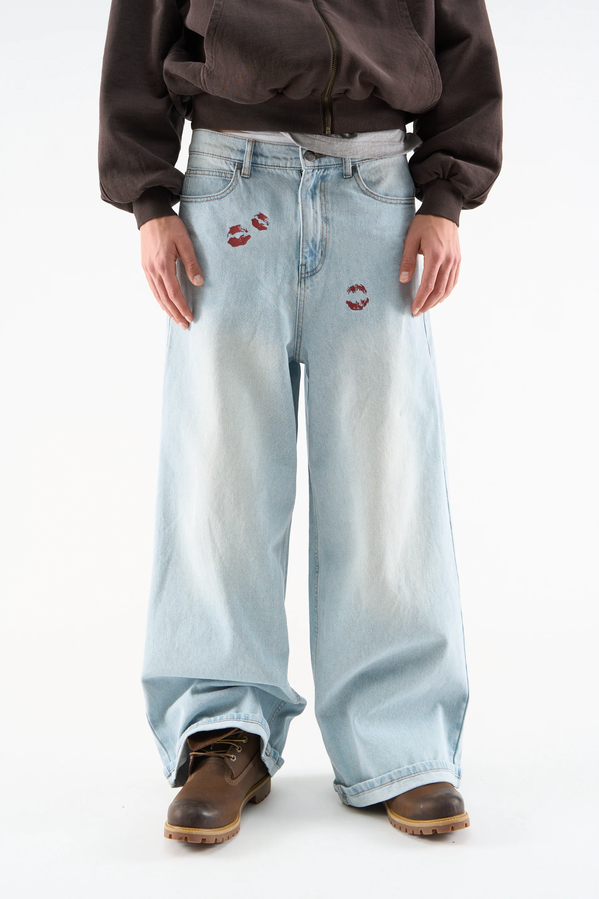 04 Kiss Me Pants 40 0090 Jpg