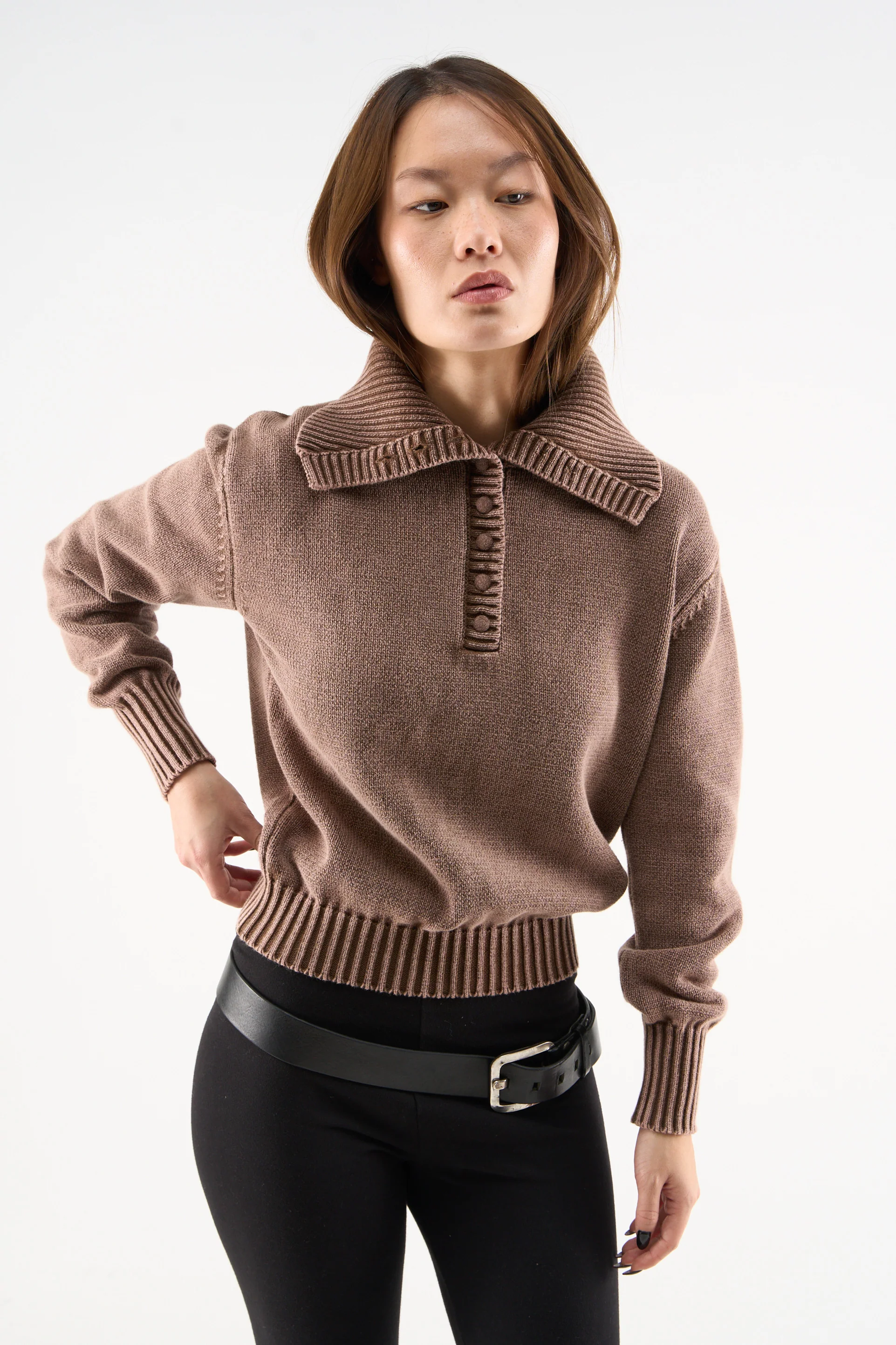 05 Agnes Knit M 835 Jpg