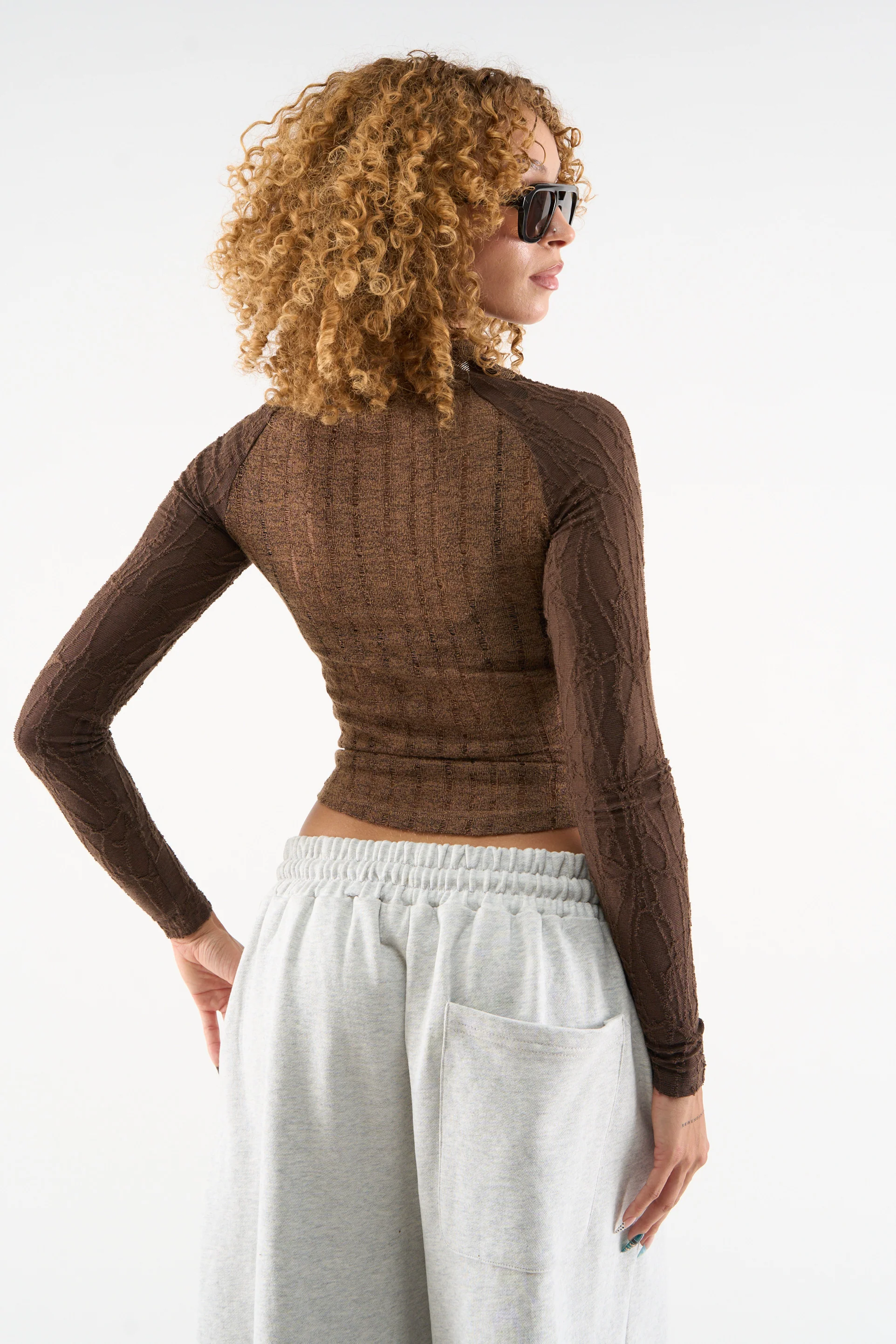 05 Luci Longsleeve Brown S 0896 Jpg