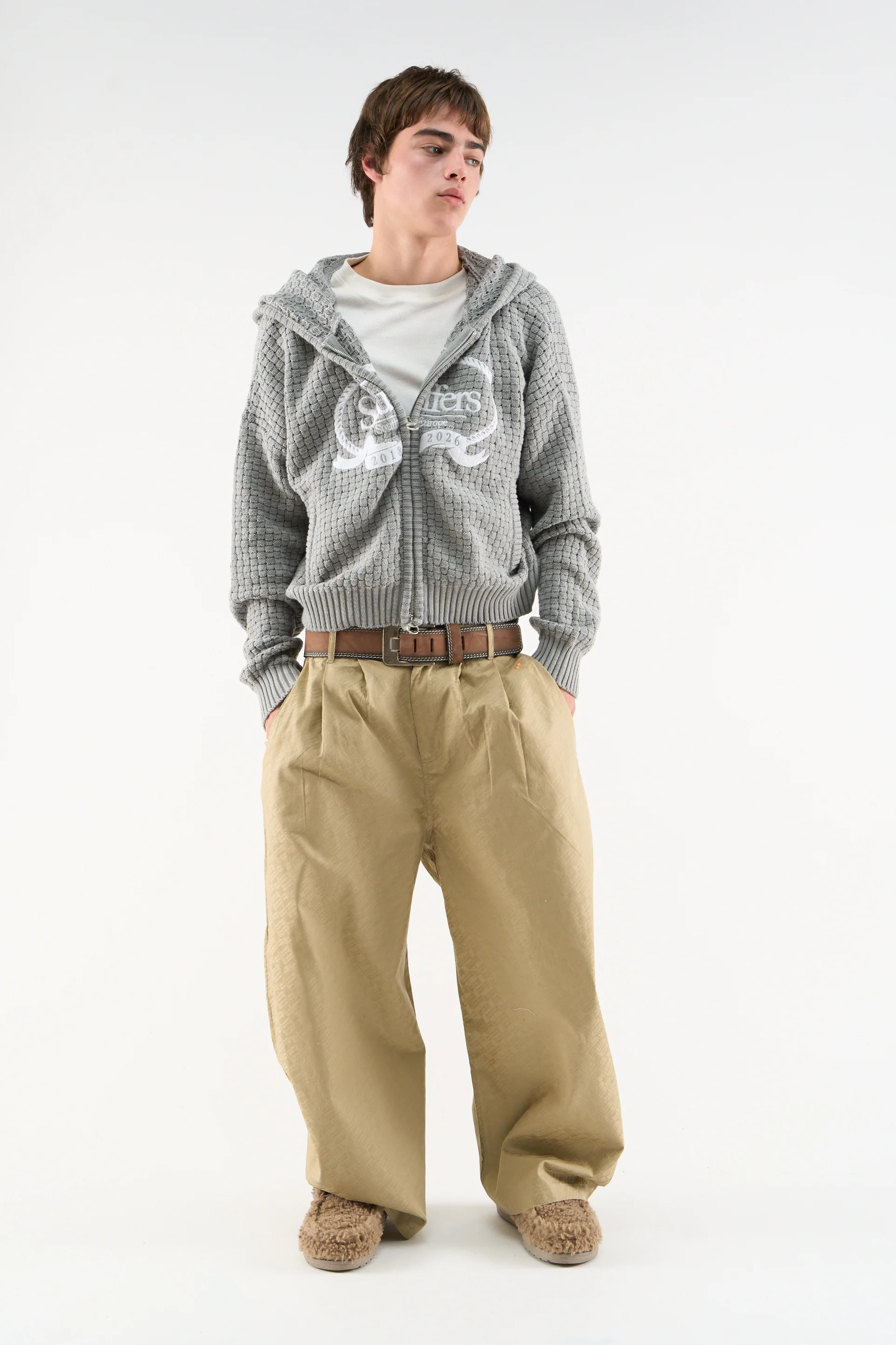 06 South Europe Knit Zipper Grey M 0924 Jpg