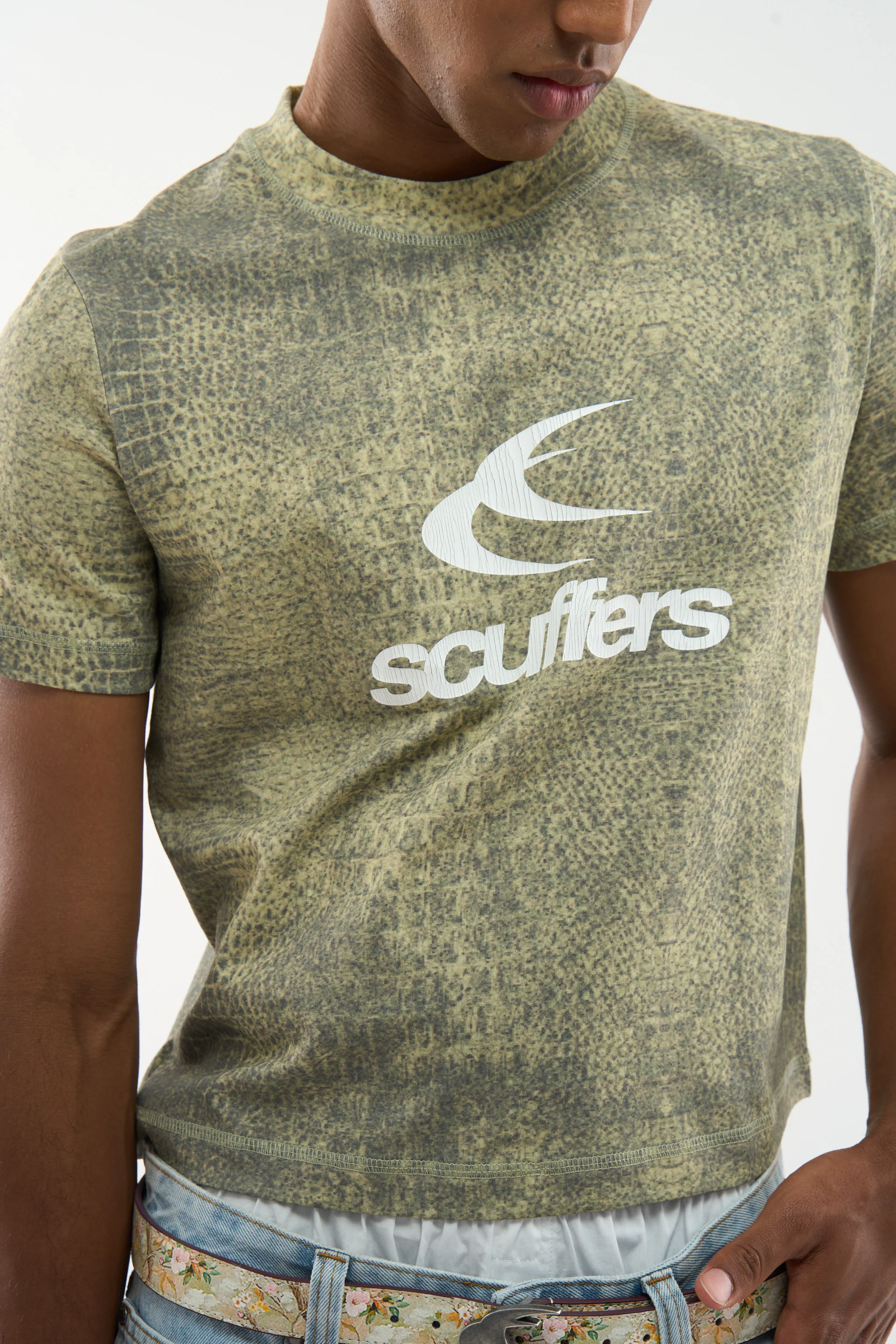 Crocodile Fitted Green Tshirt 08 Jpg