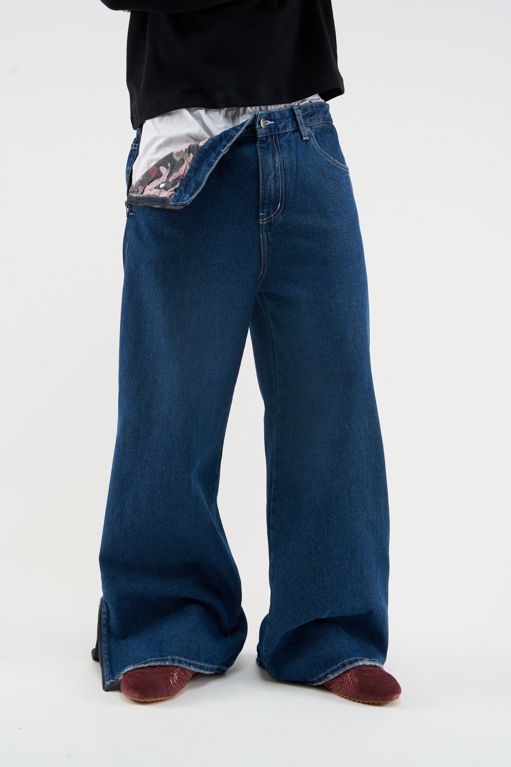 Zip Blue Pants