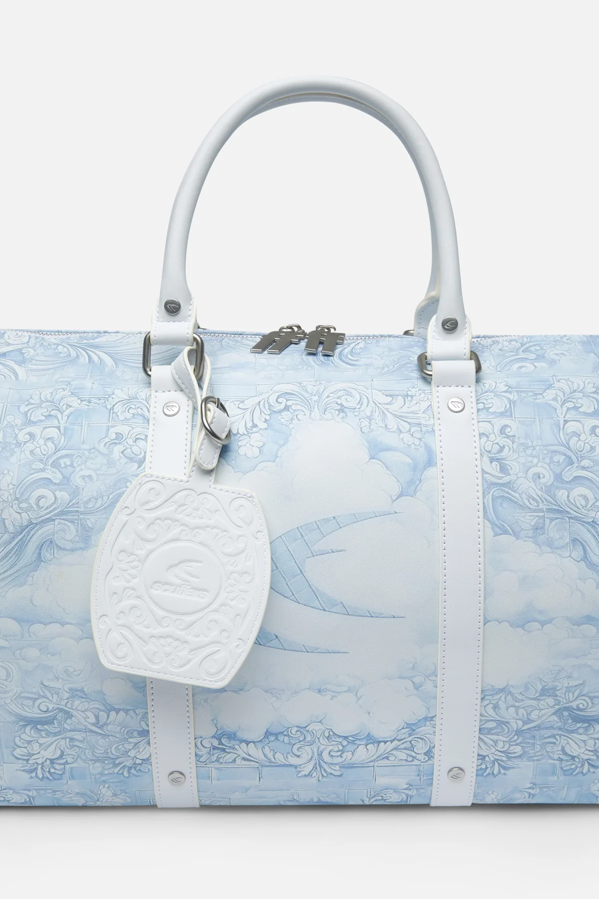 Oportodufflebag03drop1 Jpg