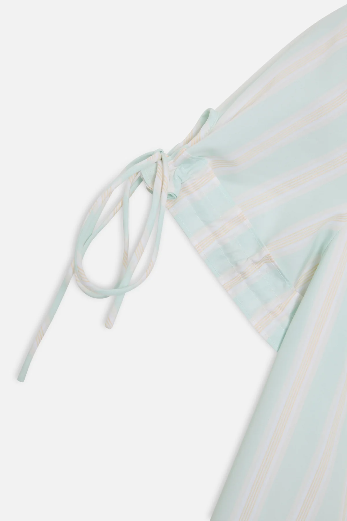 Sweetgreenshirt Girldrop3 4 Jpg